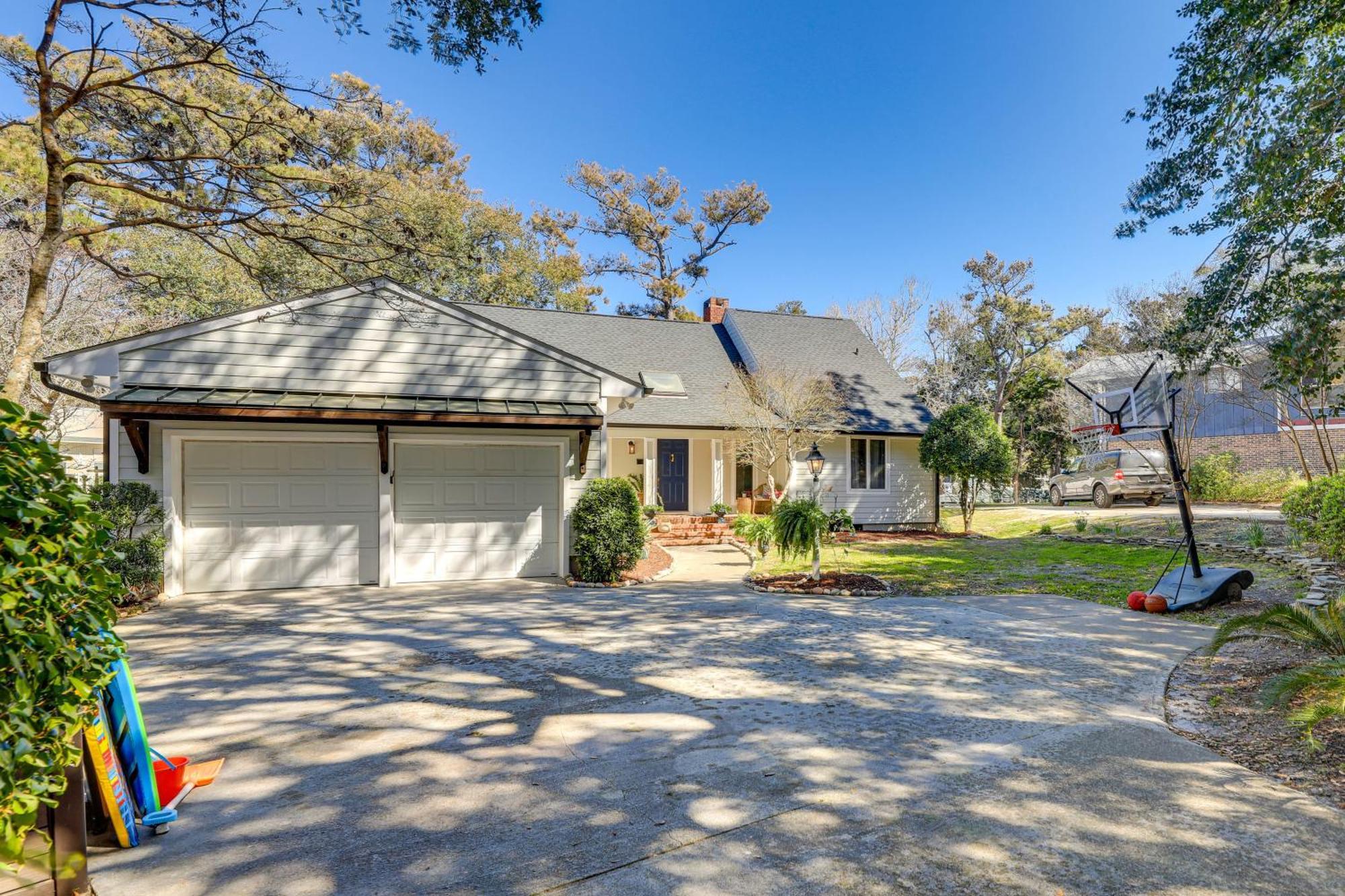 Waterfront Pine Knoll Shores Gem With Boat Dock Exterior foto